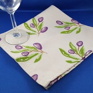 Olive and Leaf Dinner Napkins Set of 4